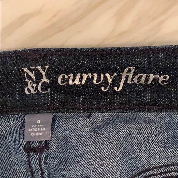 NY&CO dark wash jeans. Sz 4. Dark wash - Picture 4 of 4